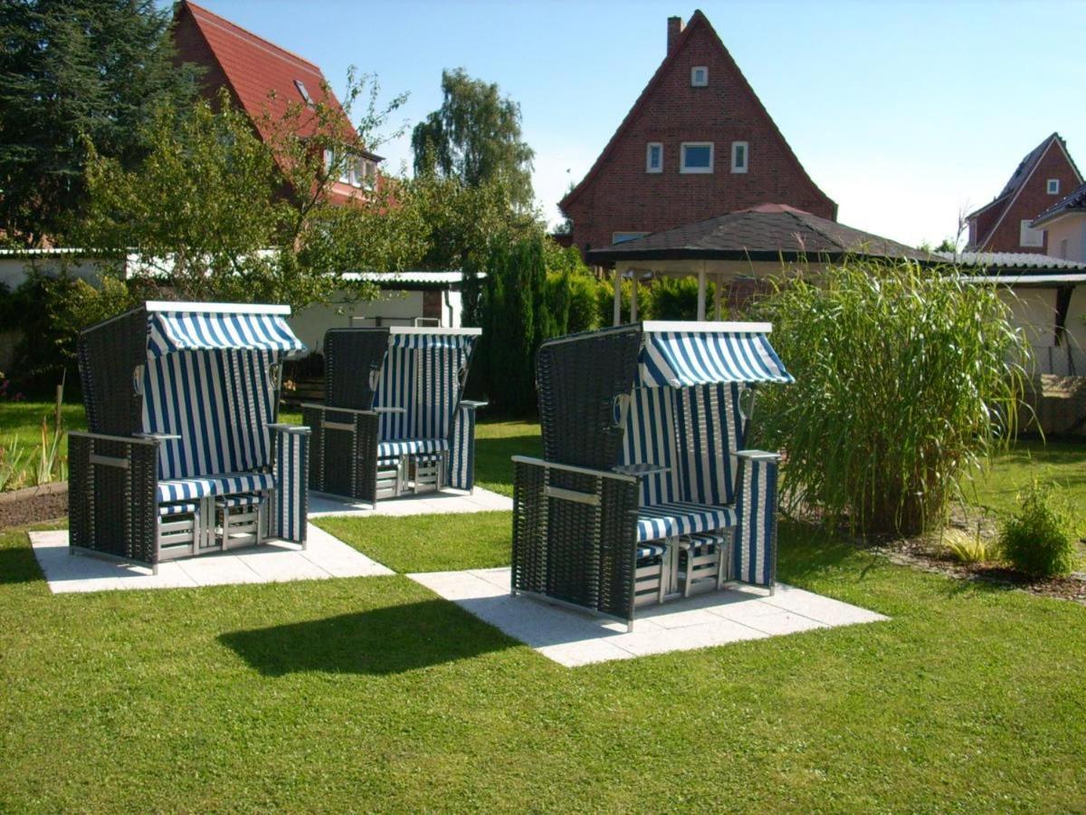 Strandhaus/Strandweg Rostock Exterior photo